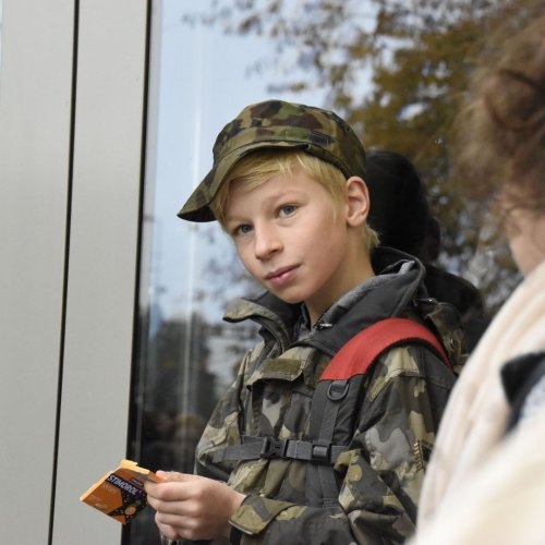<img alt="" src="/images/1/d/0/2/c/1d02cb3e09a50a79d003610f099b4df7d6826066-001.jpg?alt" />